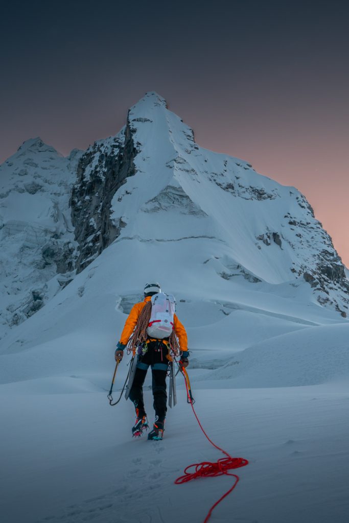 Tom Czermak in front of Shaqsha Sur