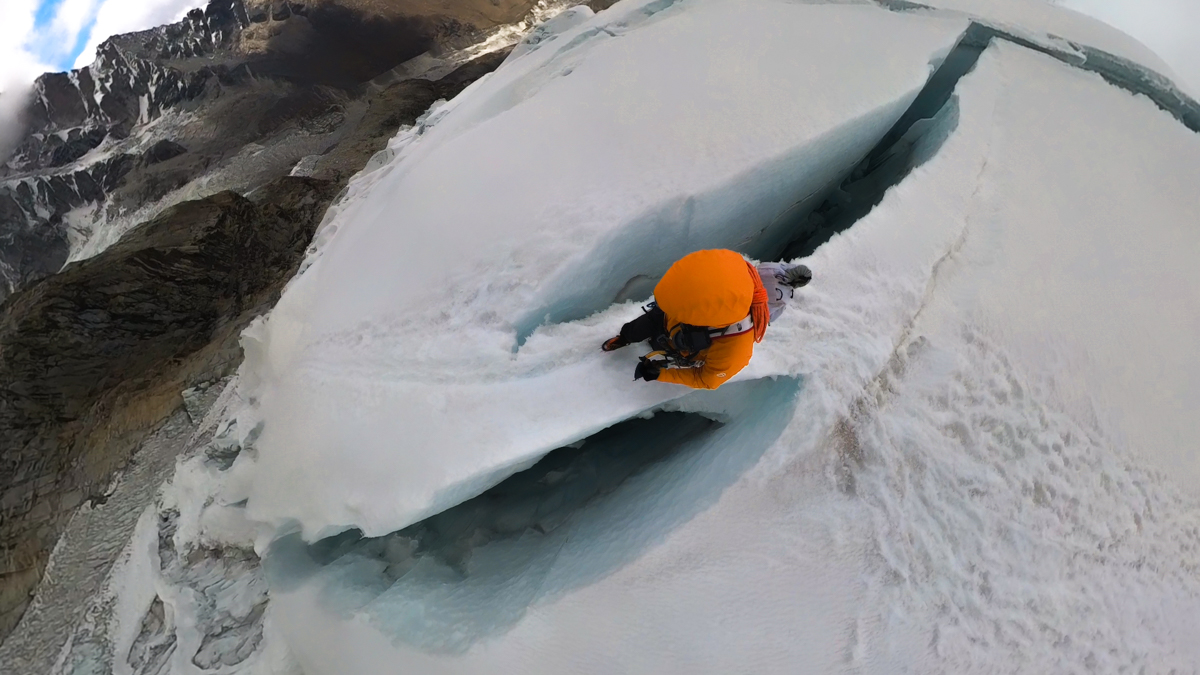 Crossing crevasses