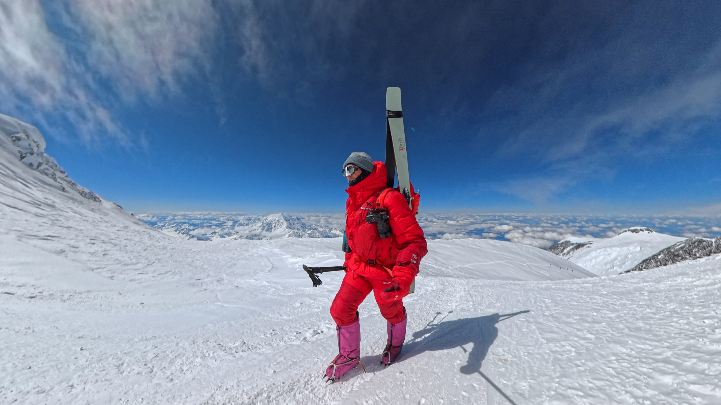At 5800m